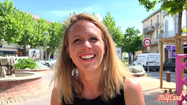 Julie, milf coquine en quête de plaisir Part 1