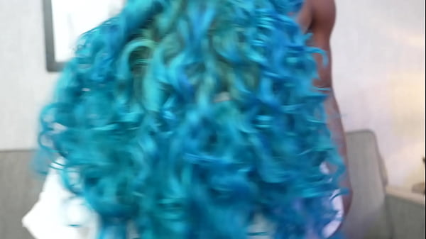 TINY LATINA SQUIRTS ALL OVER BBC!!