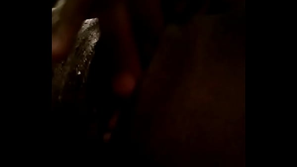 Ebony solo Thumbnail