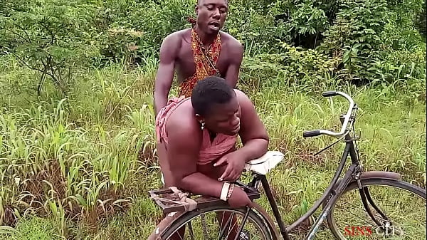 SEX WITH THE KING'S WIFE IN THE BUSH