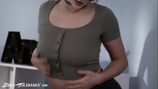 ZeroTolerance - Big Booty Nerdy Girl Loves Getting Fucked