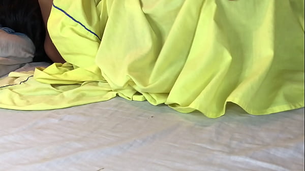 He Wakes Me Up For a Quickie - Really Quickly!!