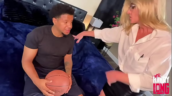 HOTWIFE COLLEGE TUTOR HELPS PLAYERS GETS HIGH GPA's IF YOU CREAMPIE HER Thumbnail