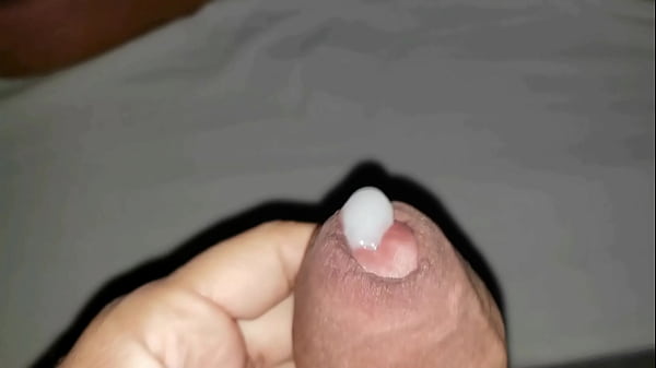 CORNO VÊ A ESPOSA SENTIR SEM CAMISINHA E NÃO SE SEGURA MINHA ESPOSA PARA OUTRO
