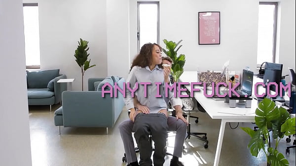 I Freeused Every Chick At The NY Party