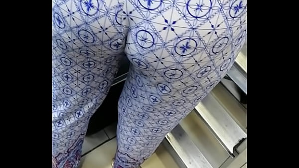 milf veneca saleswoman thong Thumbnail