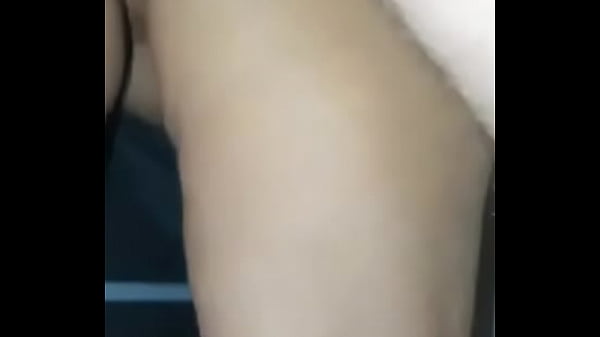 Cogiendo a mi esposa y a mi suegra las dos son bien putas