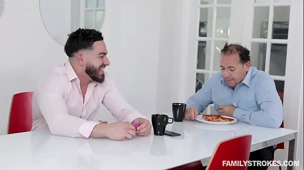 Pranking Stepsister's Pussy And Fucking Her-Lilly Hall