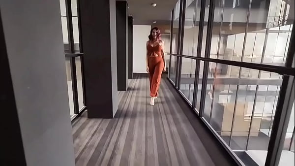 Me fui de viaje con mi marido negro favorito, le pagué con mi ano abierto mojadito para su verga enorme