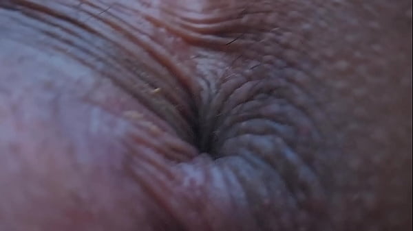 Depois de ver esse cúzinho dela, nunca mais parei de pensar nisso !