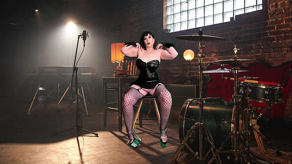 Granny Carmen Angel’s Heavy Metal Gammy Fingered & Licked To Orgasms