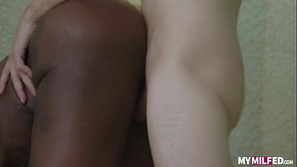 Ebony Mystique Gets Shower Delivery