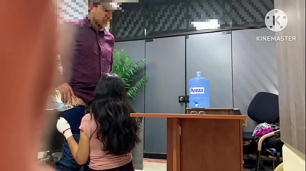 puse una camara espia a secretaria argentina de 18 años