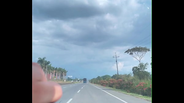 Nos conocimos y follamos 5 minutos después