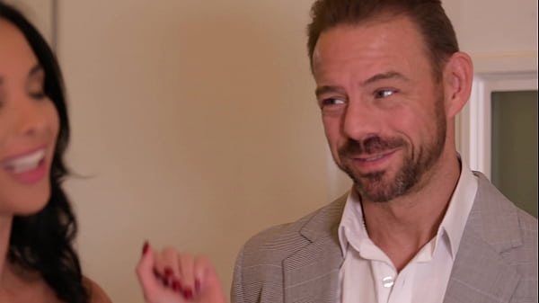 Adulterous Anissa Kate Invites Fuck Buddy Over For Anal Sex Session GP2699