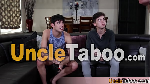 Retro gaming afternoon at  arcade paradise is always a fun time especially when he is horny