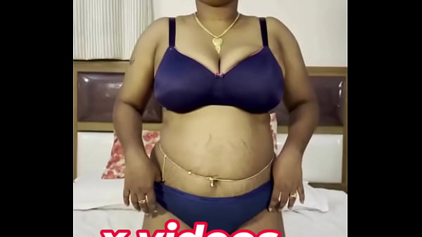 Black bra aunty bhabhi sexy boobs Thumbnail