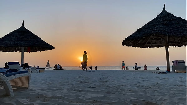 Couple's summer holiday trip full of hot sex adventures