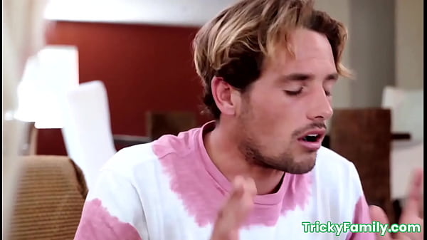 Cock hungry teen stepsis gets pounded by big dick stepbro