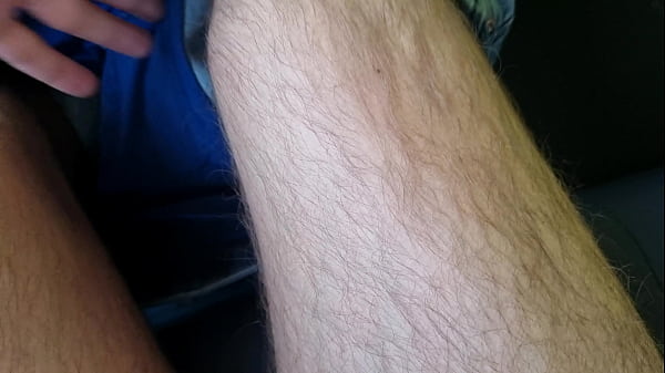 Сделала глубокий слюнявый минет таксисту в машине что бы не платить за проезд