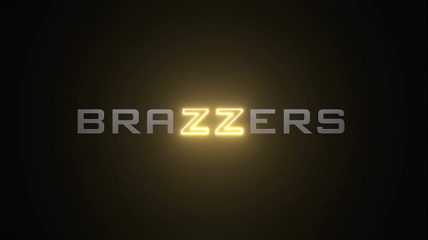 Living It Up While Going Down - Carla Boom / Brazzers  / stream full from www.brazzers.promo/goin