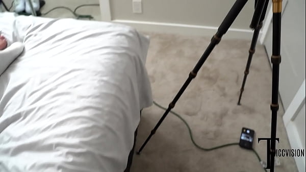 REDHEAD WIFE JESSICA JAX GETS TO FUCK BBC IN FRONT OF CUCK HUSBAND