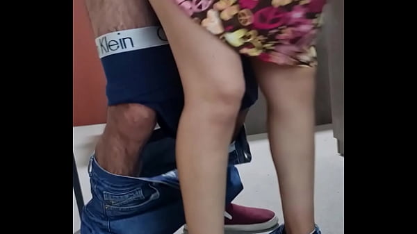 Deje una camara escondida en la oficina