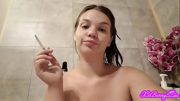 Fumando na minha banheira