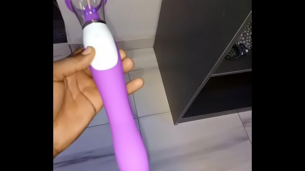 A topnotch vibrator for stimulation Thumbnail