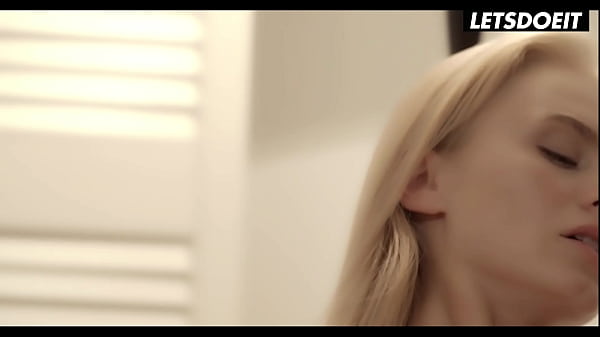 Nancy A no trio lésbico mais quente que você já viu! - LETSDOEIT