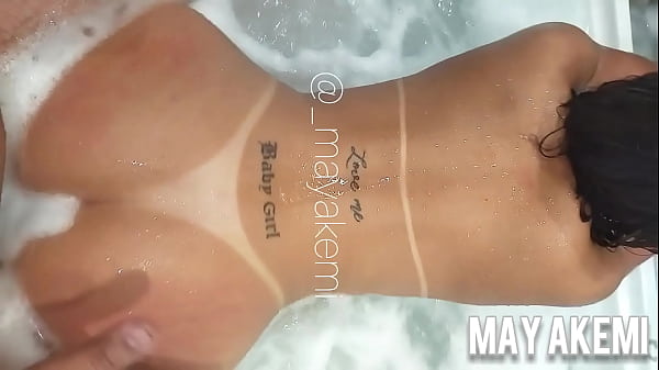 Novinha Safada Levando Rola Grande E Bem grossa NA HIDRO