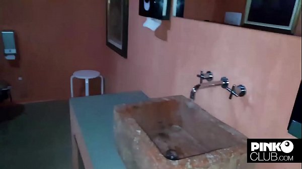 Canela Skin loves to mount Nacho Vidal