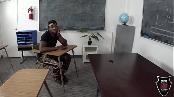 Hard Cock Rome Major Spends Detention Doing Phat Ass Teacher Andi Ray!