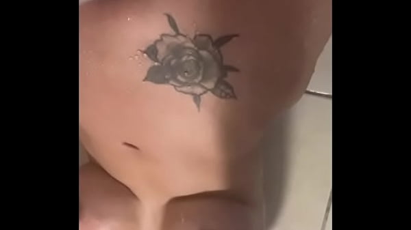 Você quer ver como eu tomo banho?