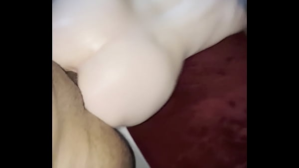 Christi Snow loves her ass pounded