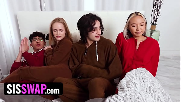 StepSisters Asia Lee & Athena Fleurs Get Naked With StepBros To Keep Each Other Worm - SisSwap