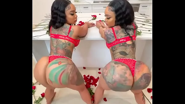 Double dose twinss Thumbnail