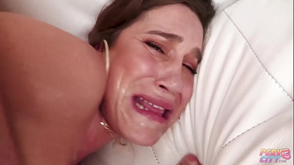 Latin Star Milf Aderes Quin Has A Round Ass Made For Anal