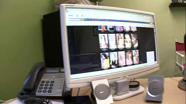 Aiden Ashley And Jazy Berlin Are The Sexiest Lesbians