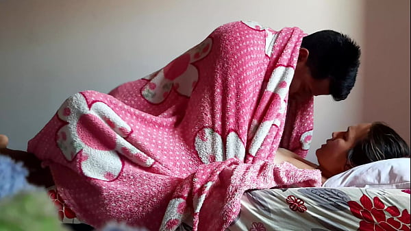 Minha meia-irmã Amanda tem uma buceta deliciosa