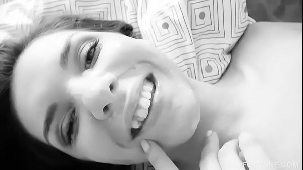 Henessy gets fucked and a huge facial