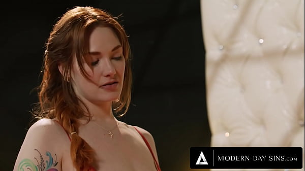 MODERN-DAY SINS - Siri Dahl's Husband Accidentally Tries Anal After Breaking Glasses! ANAL CREAMPIE!