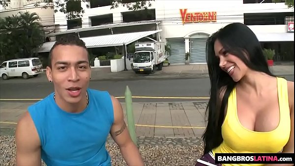 Gorgeous Girl found on the streets of Brazil