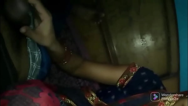 Pizza delivery boy found Indian hot girl alone and fucked her.