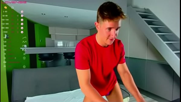 Change Outfit in Camshow -Christian Levine