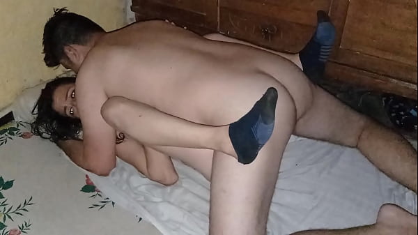 Me culie a mi compañera de trabajo y le heche toda mi leche adentro de su vagina