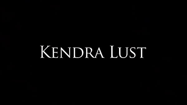 Milf in dangerous : Kendra Lust