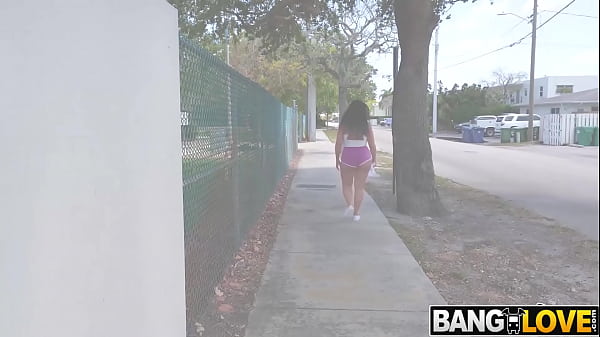 Running Through Her Pipes Kailani Kai, Lawson Jones