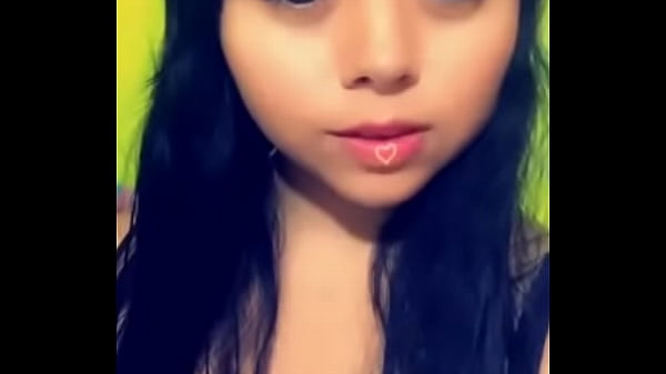 Sexy Mexican Kiss Thumbnail