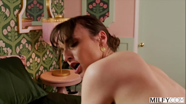 MILFY Hot teacher Lexi fucks her former student